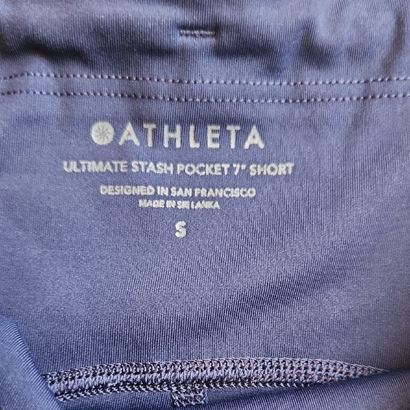 Athleta Navy High-Rise Bike Shorts with Side Pockets - Picture 2 of 7